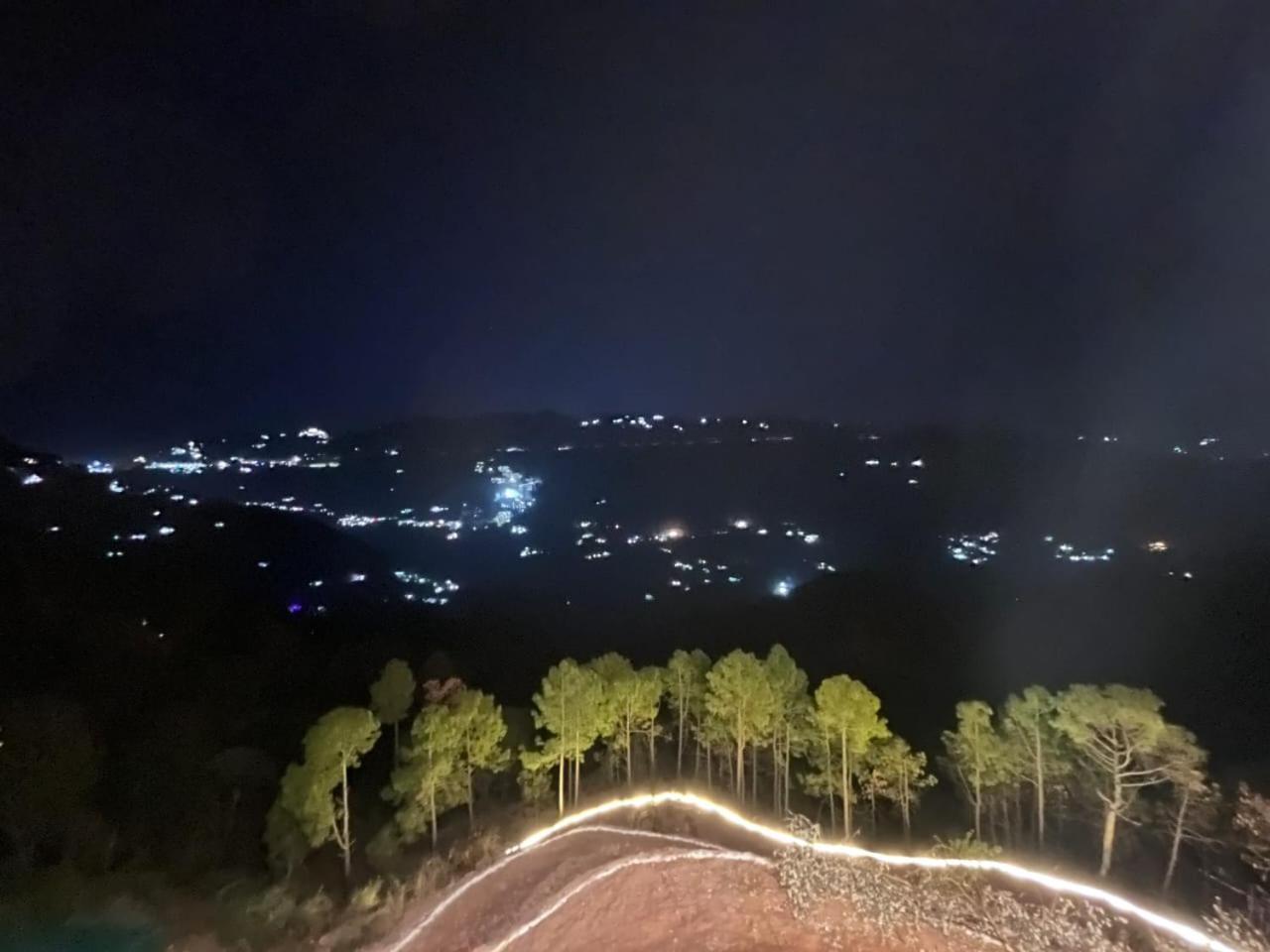 Hotel Tribe View - Away From City Hustle !! Top Rated & Most Awarded Property !! A Peaceful Stay Kasauli Zewnętrze zdjęcie