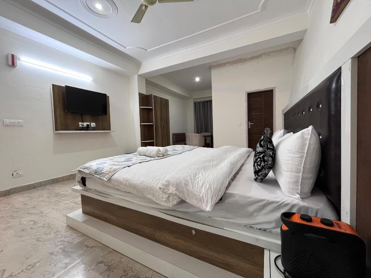Hotel Tribe View - Away From City Hustle !! Top Rated & Most Awarded Property !! A Peaceful Stay Kasauli Zewnętrze zdjęcie